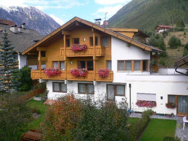 Residence Tauber Valles Dış mekan fotoğraf
