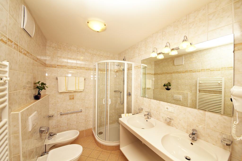 Residence Tauber Valles Dış mekan fotoğraf